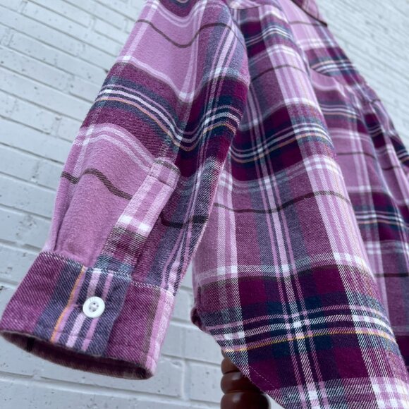 Women's GAP Medium Purple Plaid Long Sleeve Button Down Flannel Shirt - Picture 5 of 16